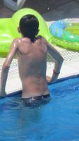 Jungen am Strand und Pool /Boys on Beach and Pool 3